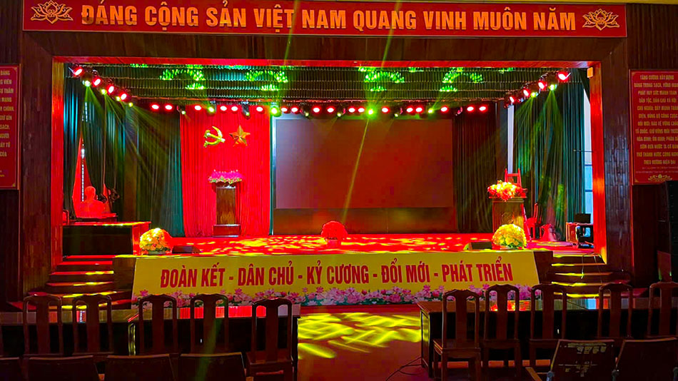Hình ảnh ánh sáng hội trường unbd tam chúc