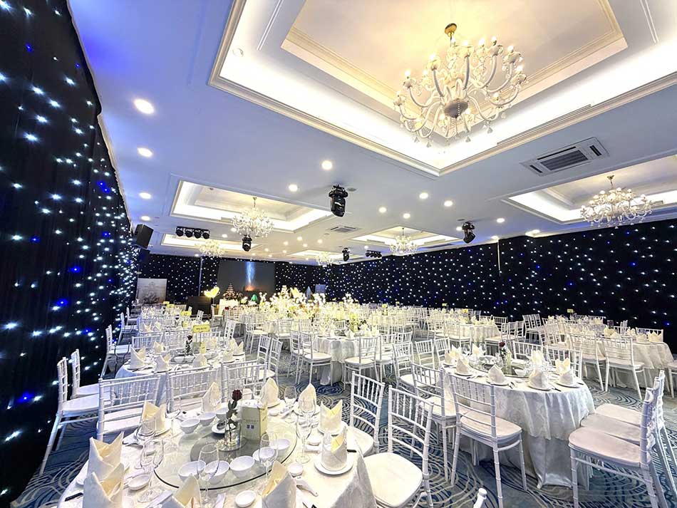 Hệ thống đèn sân khấu chính hãng HZDG