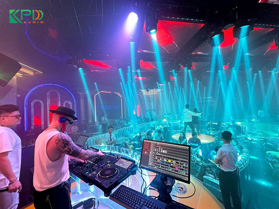 Hệ thống ánh sáng cho Monaco Lounge Tam Đảo