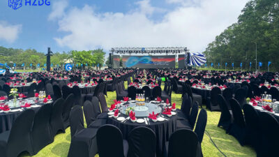 Hệ thống ánh sáng sân khấu ngoài trời cho Flamingo