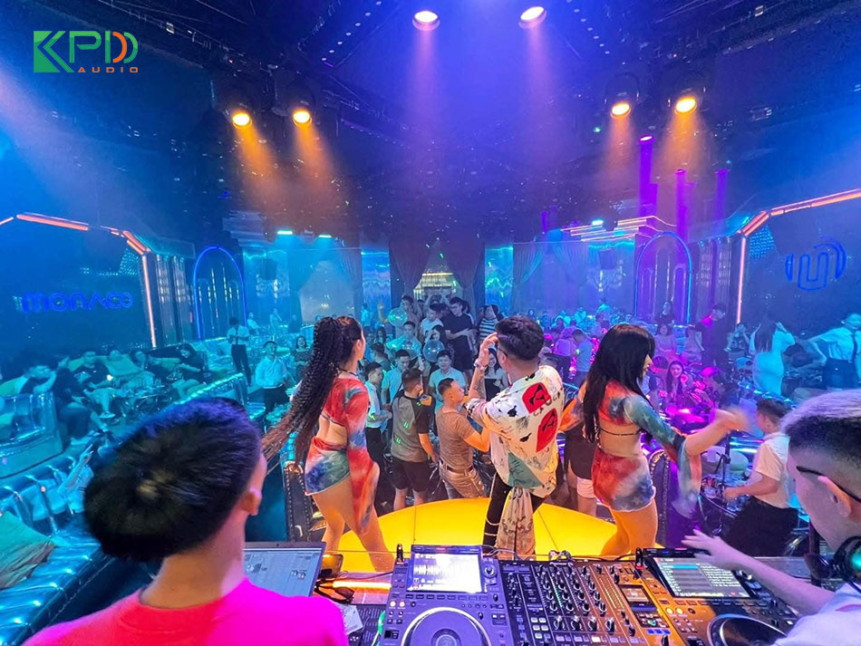 Thiết bị chất lượng cao, chính hãng HZDG