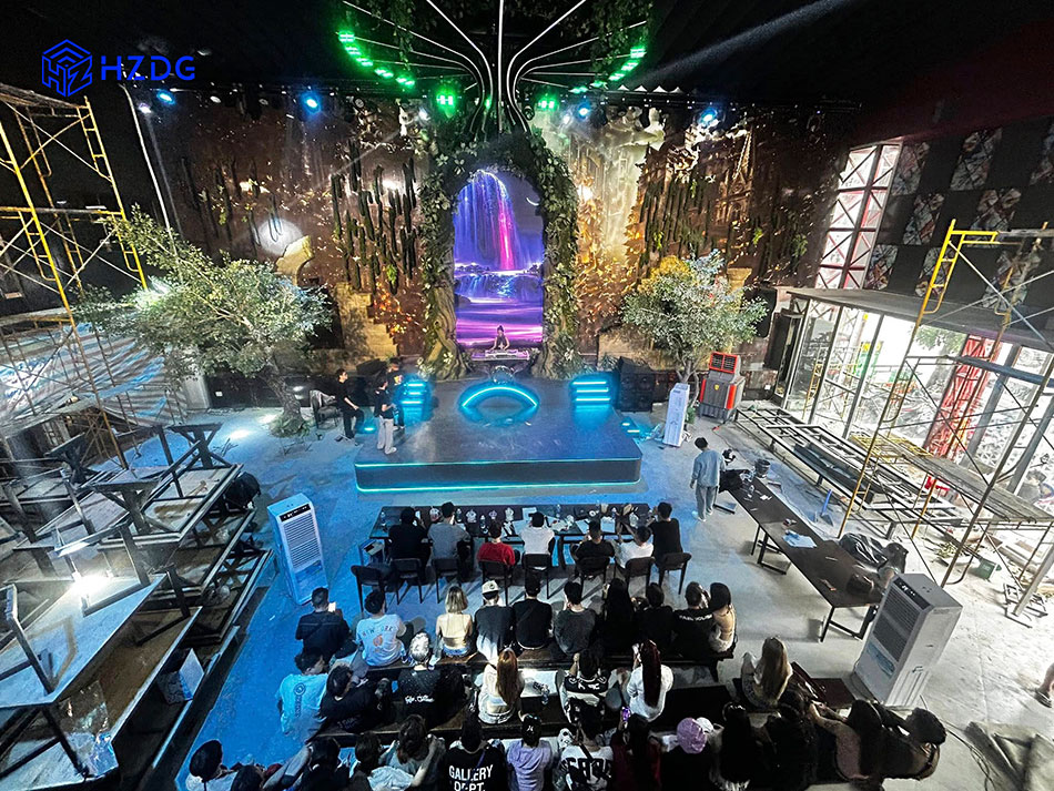 Hệ thống ánh sáng HZDG cho Bar Báo Garden - TP.HCM